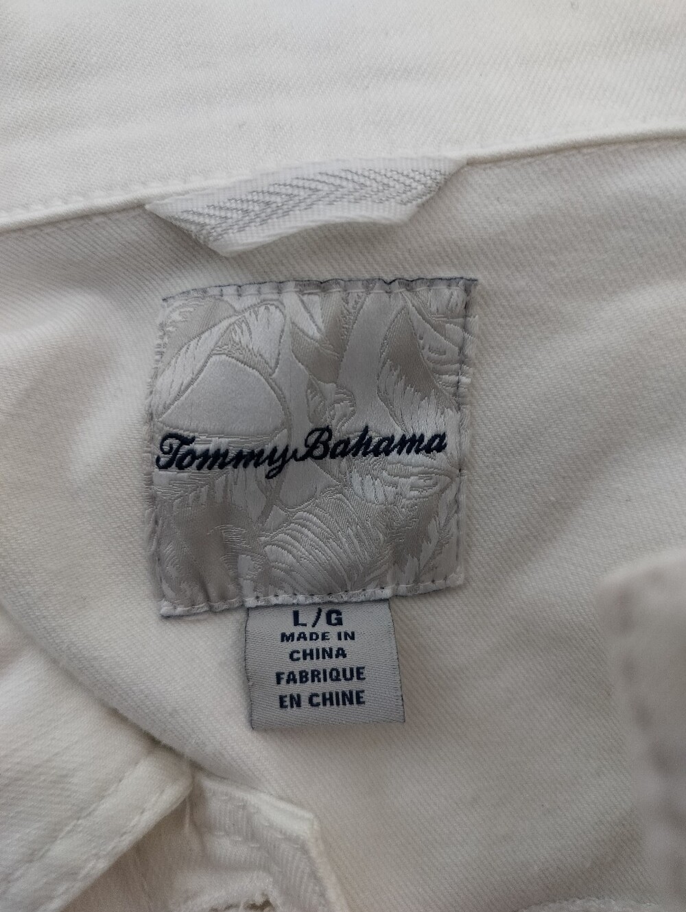 Tommy Bahama White Denim Jacket with Button Front - Picture 5 of 7